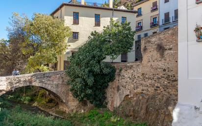 Exterior view of Flat for sale in  Granada Capital  with Balcony