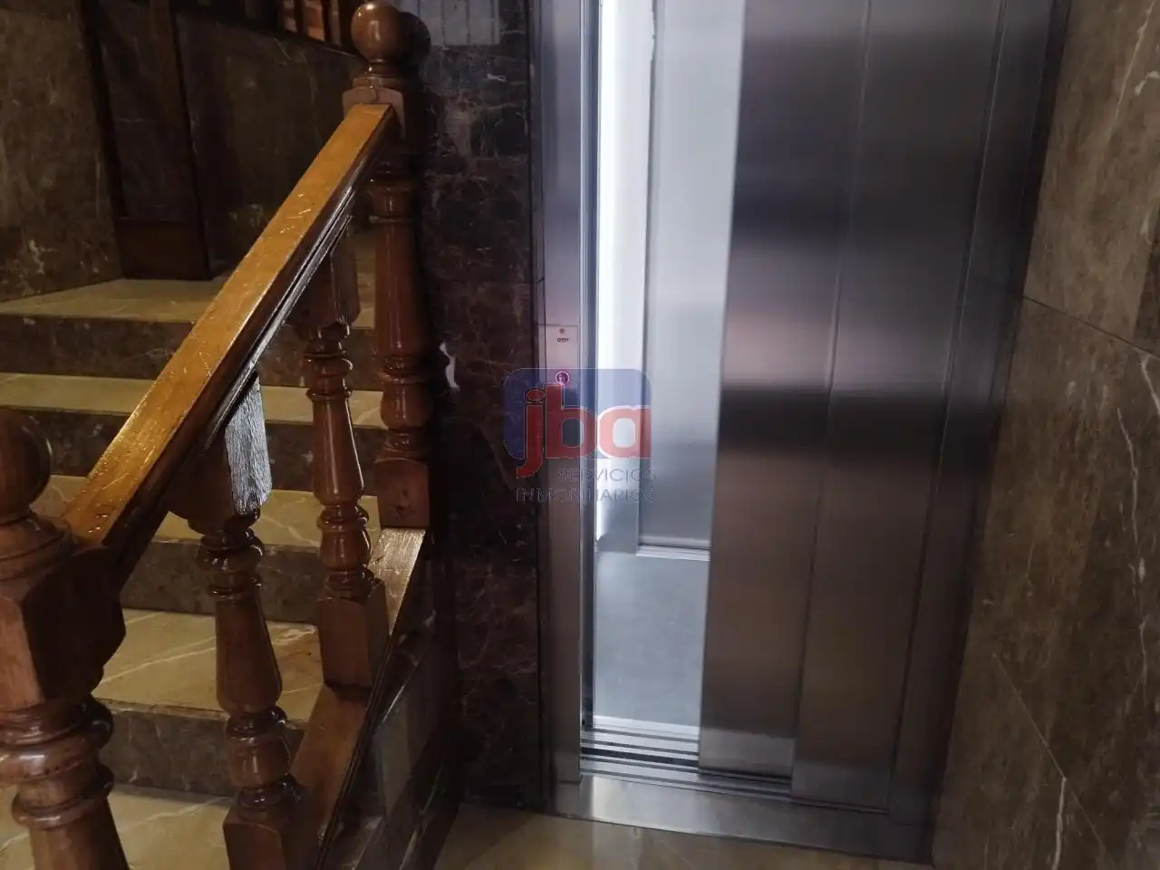 Büro mit Aufzug zur Miete in Juan XXIII, imagen 2