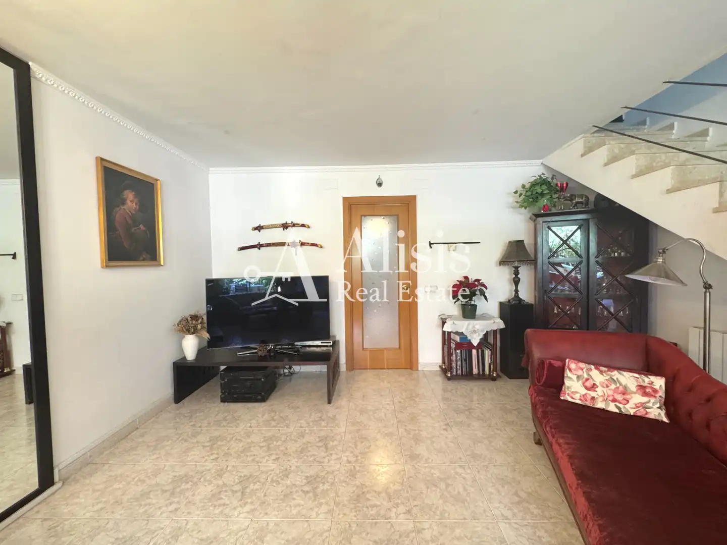 Sala d'estar de Casa adosada de lloguer en Rubí amb Calefacció, Jardí privat i Balcó