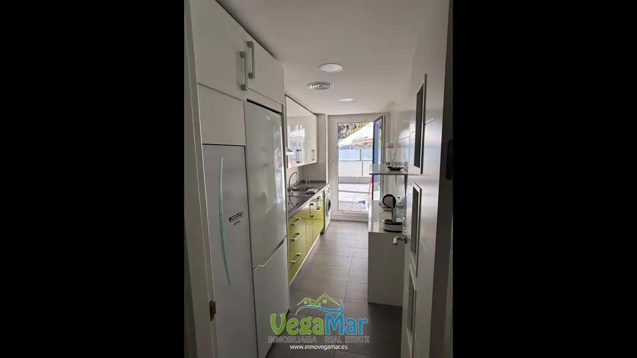 Küche von Erdgeschoss zur Miete in Almuñécar mit Terrasse und Möbliert