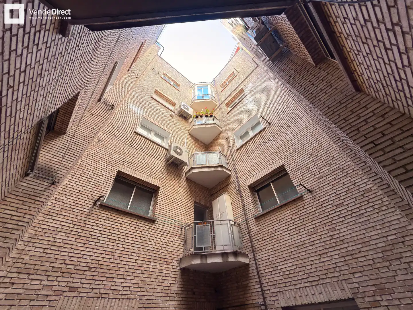 Vista exterior de Piso en venta en Madrid con Aire acondicionado, Calefacción y Parquet