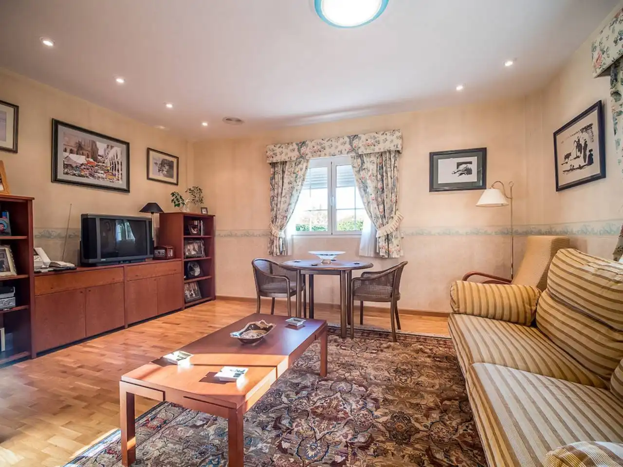 Villa mit Pool zum Verkauf in Calle Ronda Sur, imagen 20