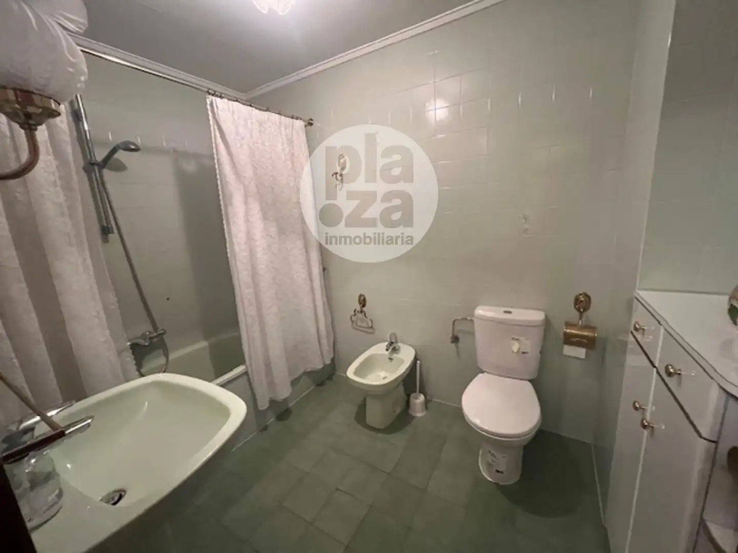 Bathroom of Flat for sale in Burgos  with Heating and Terrace