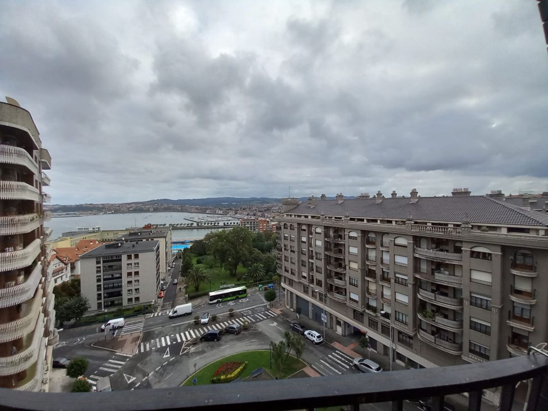 Vista exterior de Pis en venda en Portugalete amb Calefacció i Terrassa