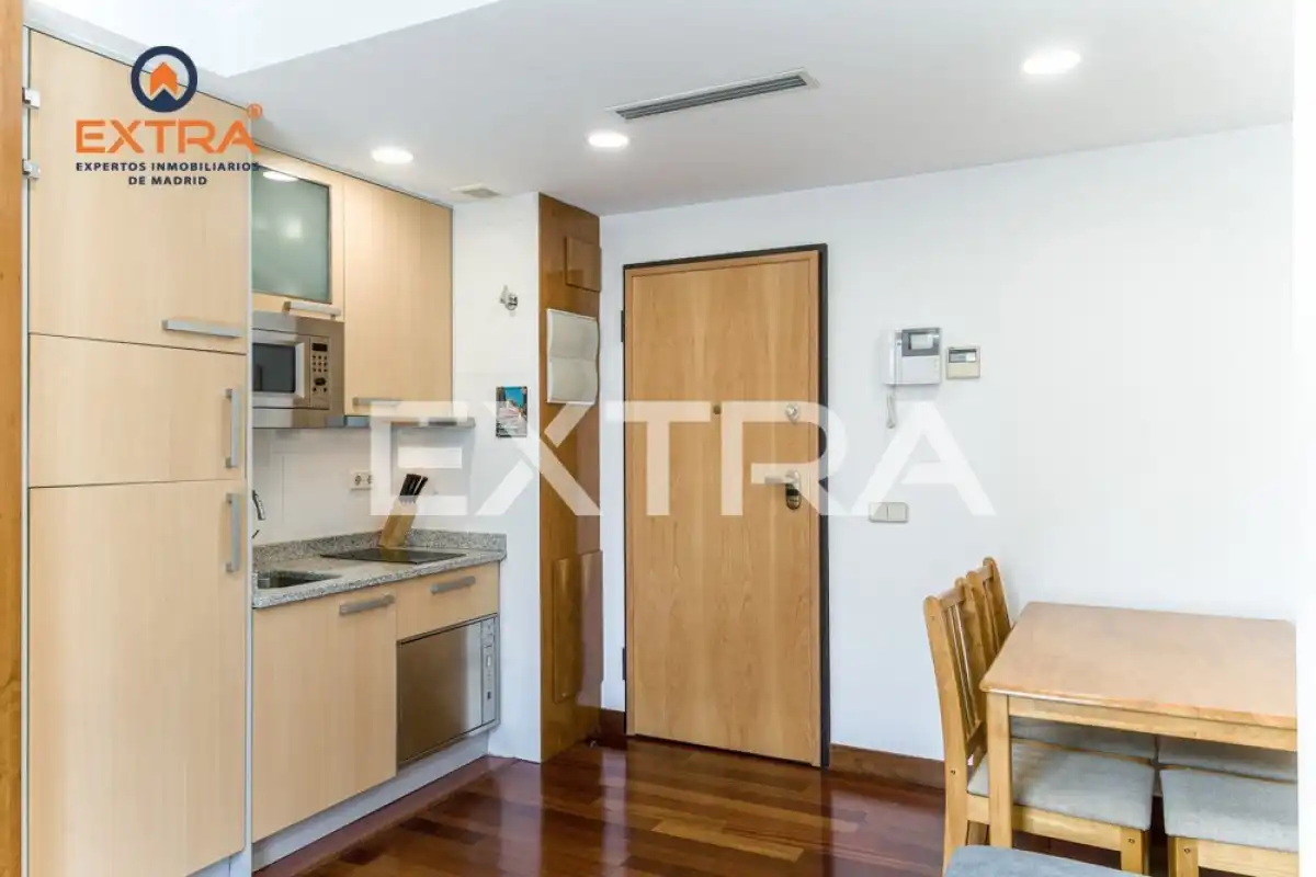 Flat for rent in Calle Lerida, Cuatro Caminos - Azca