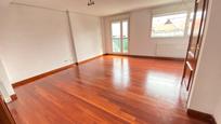Living room of Single-family semi-detached for sale in Castro-Urdiales  with Heating, Private garden and Parquet flooring