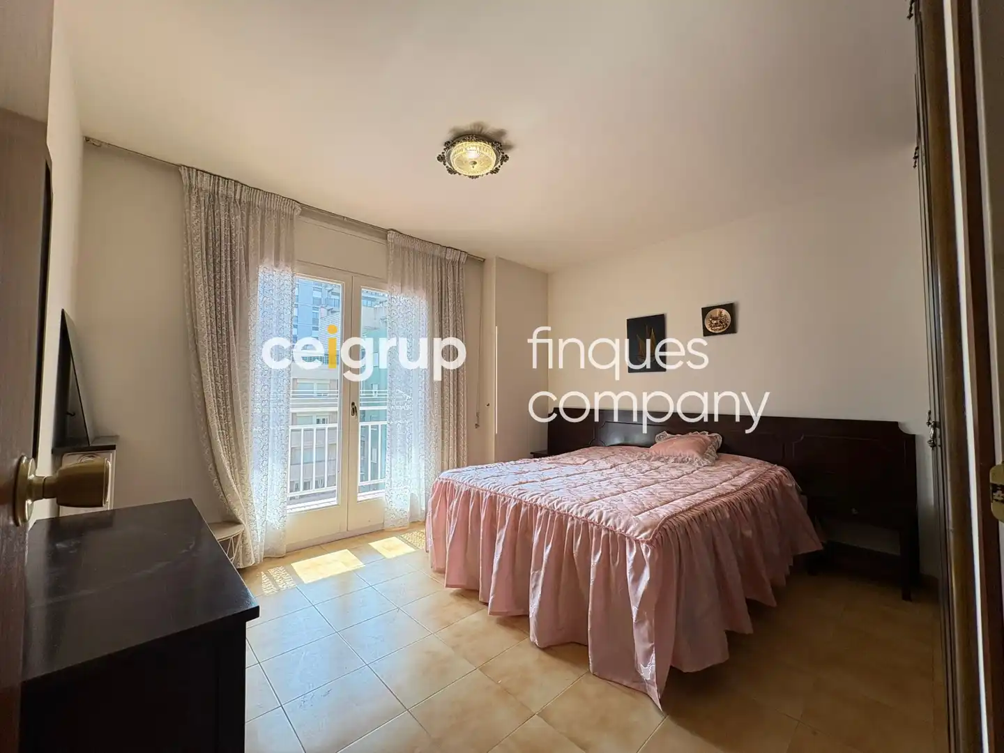 Bedroom of Flat for rent in Girona  with Heating and Furnished