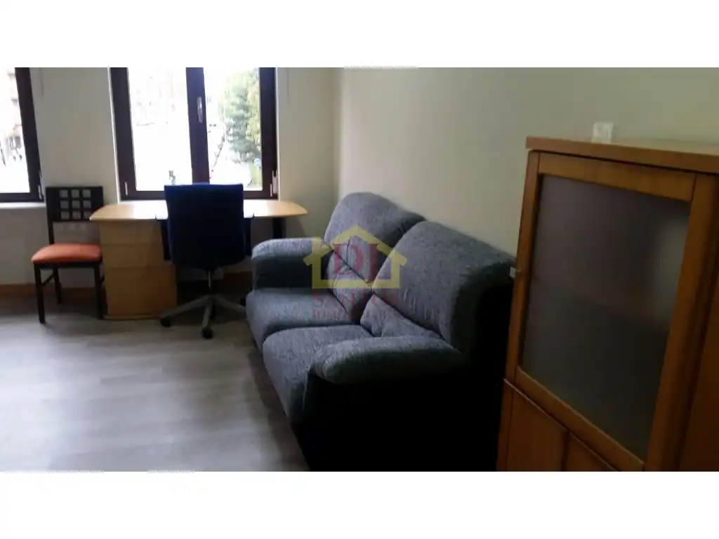 Bedroom of Apartments for rent in Salamanca