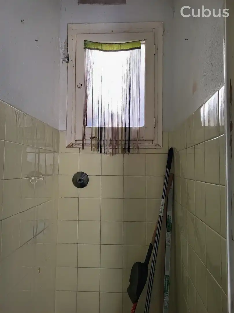 Bathroom of Flat for sale in Olot  with Terrace and Balcony