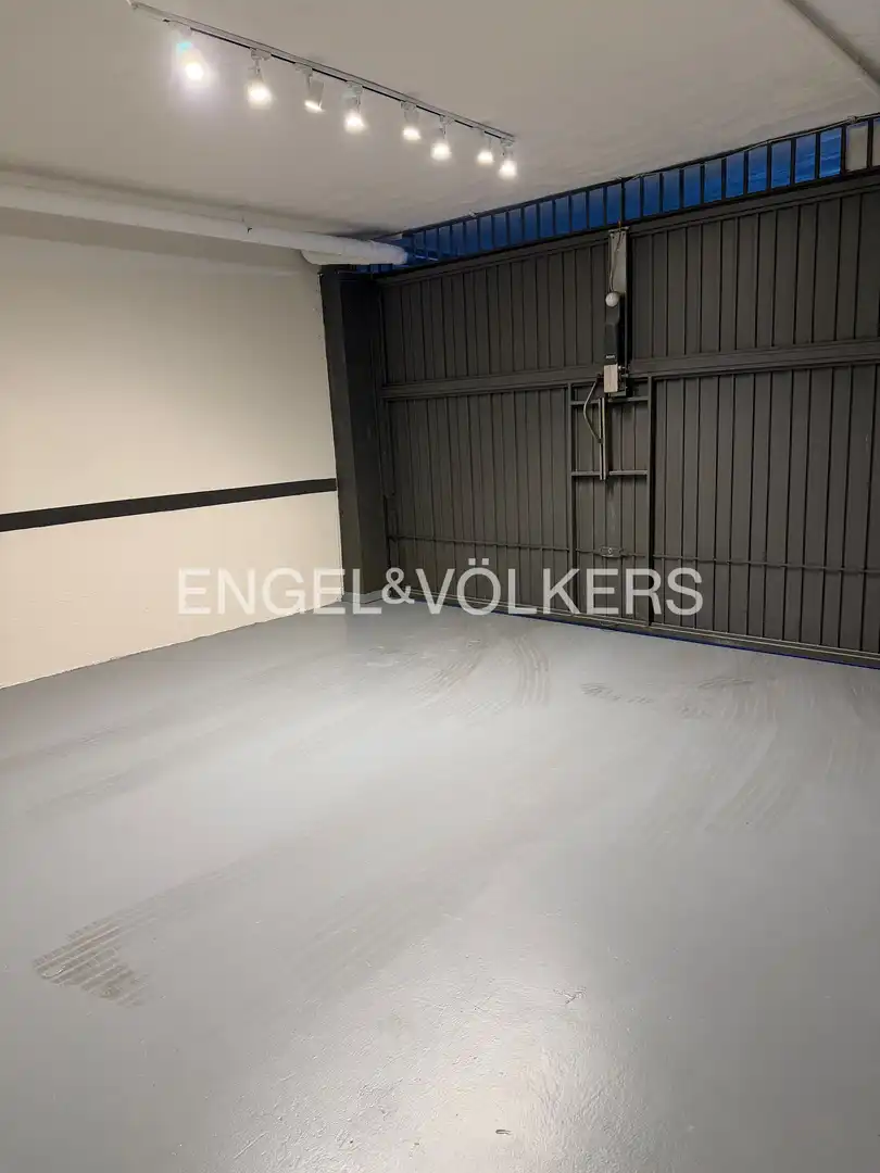 Casa adosada en venda en Sector S