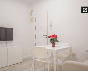 Bedroom of Flat to rent in  Madrid Capital  with Air Conditioner, Heating and Furnished