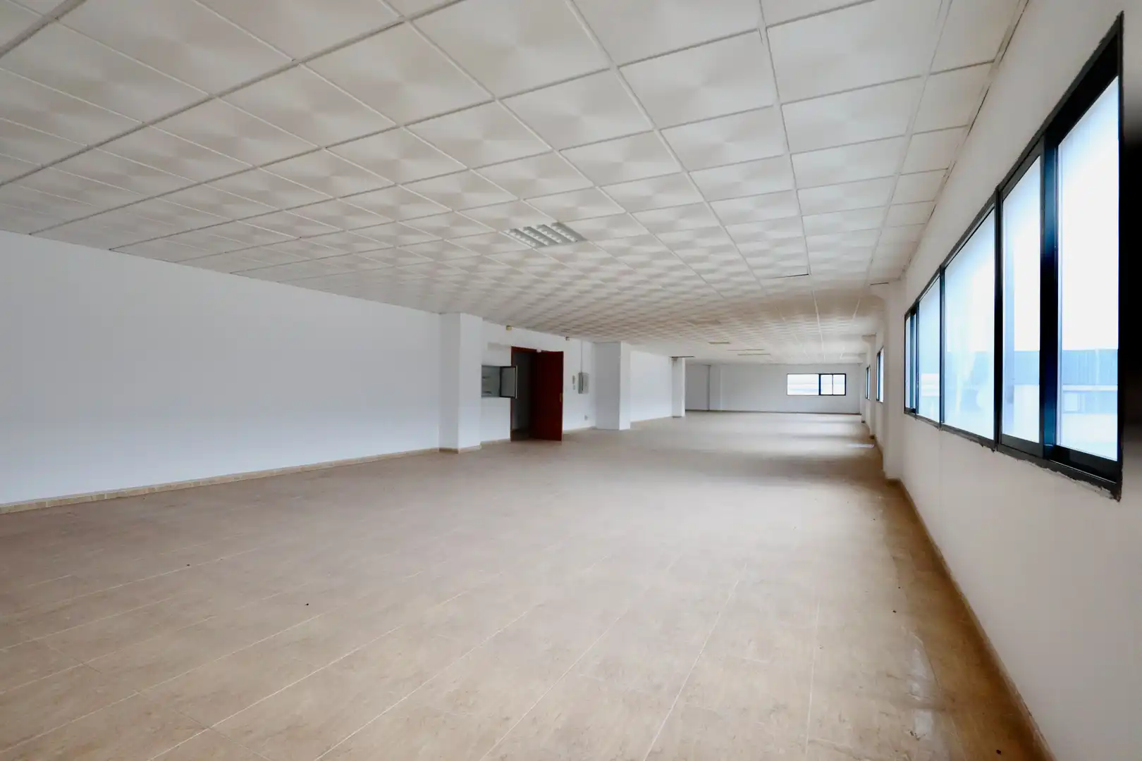 Nave industrielle avec ascenseur à vendre à Zona industrial, imagen 14
