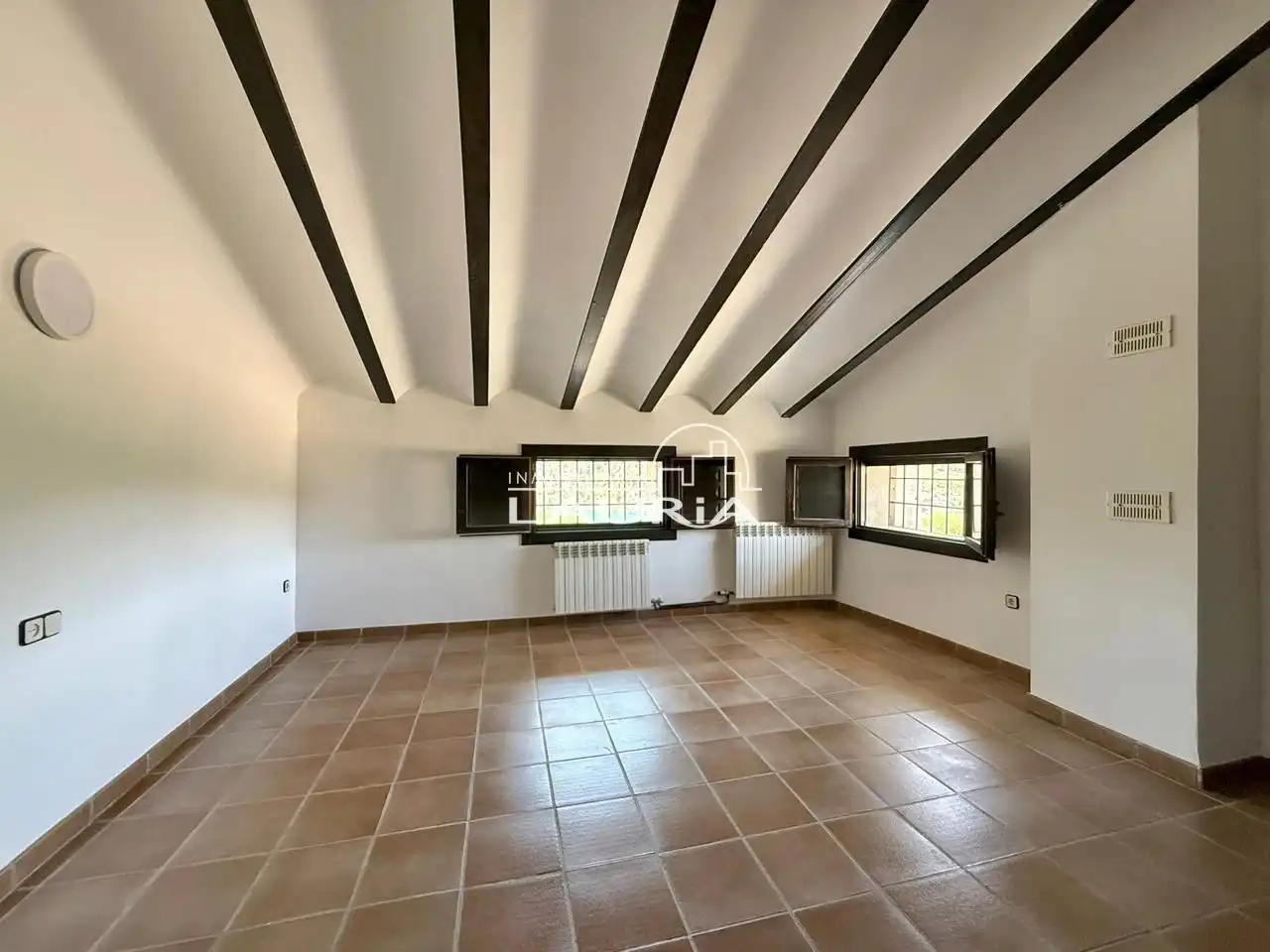 Sala de estar de Finca rústica en venta en Teruel con Calefacción, Jardín privado y Terraza