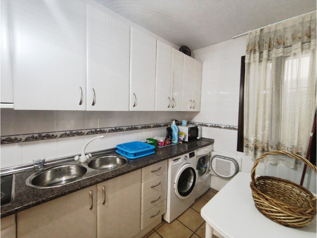 Kitchen of Flat for sale in  Córdoba Capital