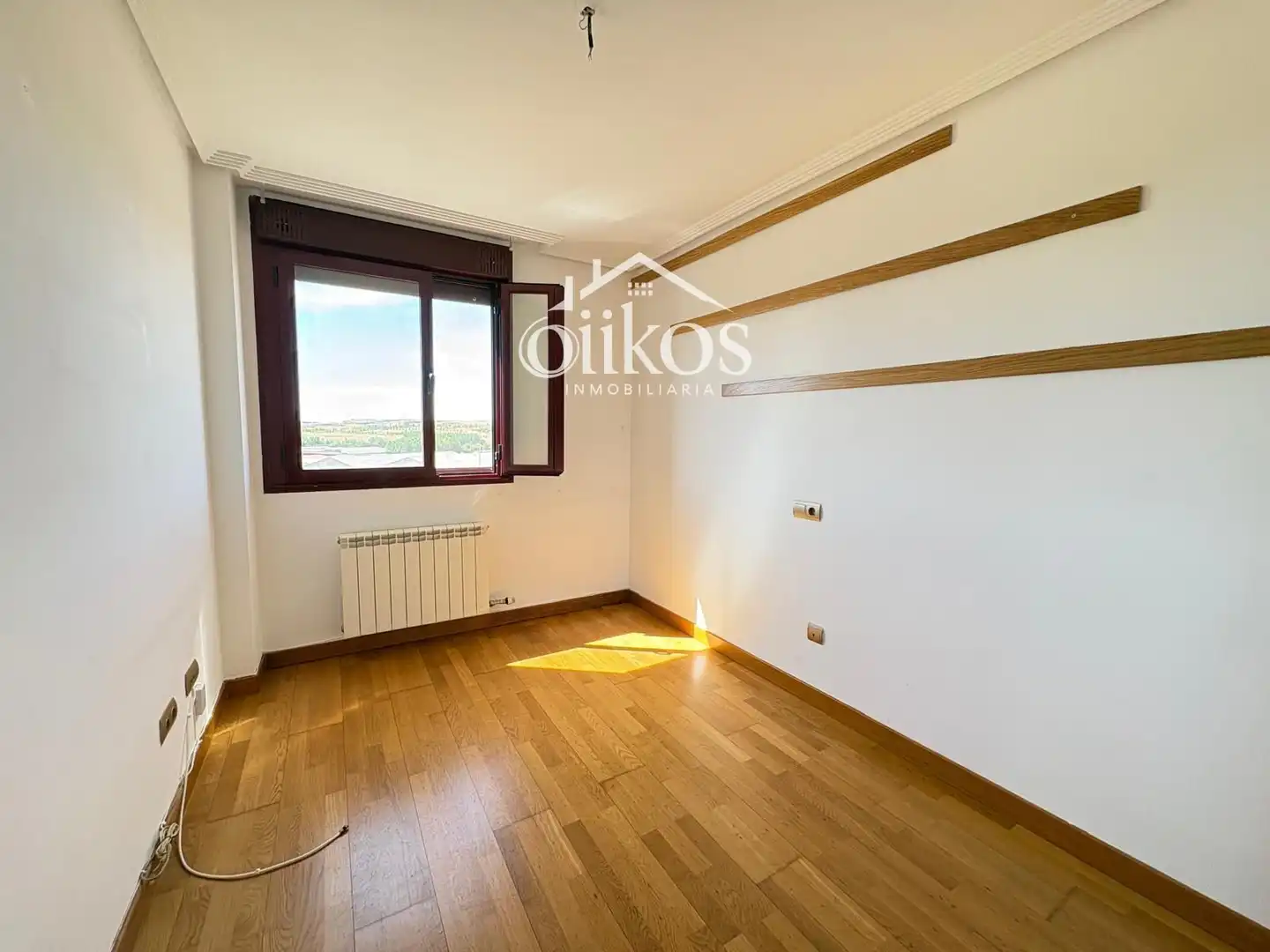Piso en venta en Salamanca con Calefacción, Parquet y Piscina