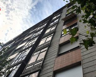 Vista exterior de Pis de lloguer en Ourense Capital  amb Calefacció, Traster i Balcó