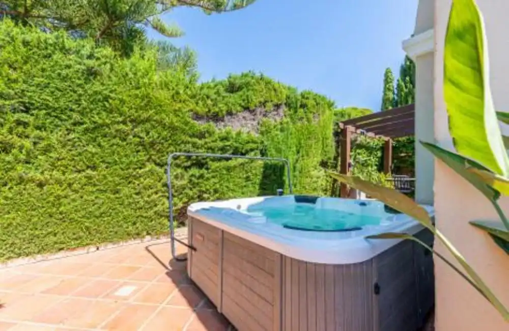 Maison avec terrasse à vendre à Calahonda, imagen 27