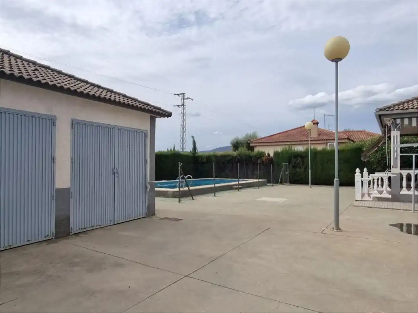 Piscina de Pis en venda en Periurbano Oeste - Sierra