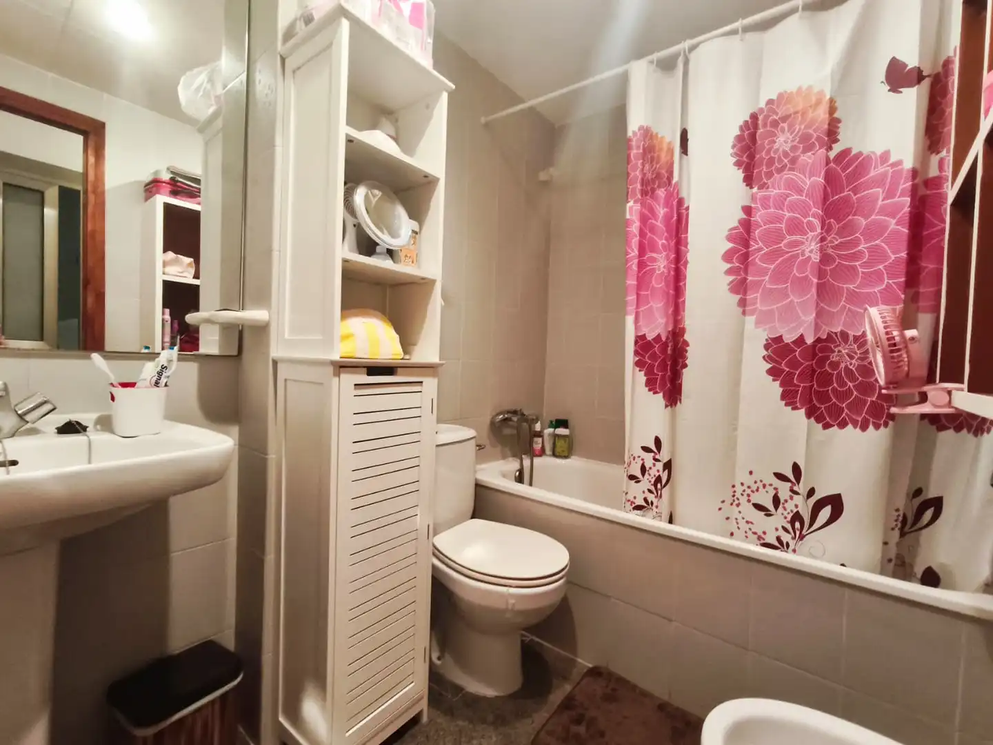 Baño de Apartamento en venta en Lloret de Mar con Calefacción, Trastero y Balcón