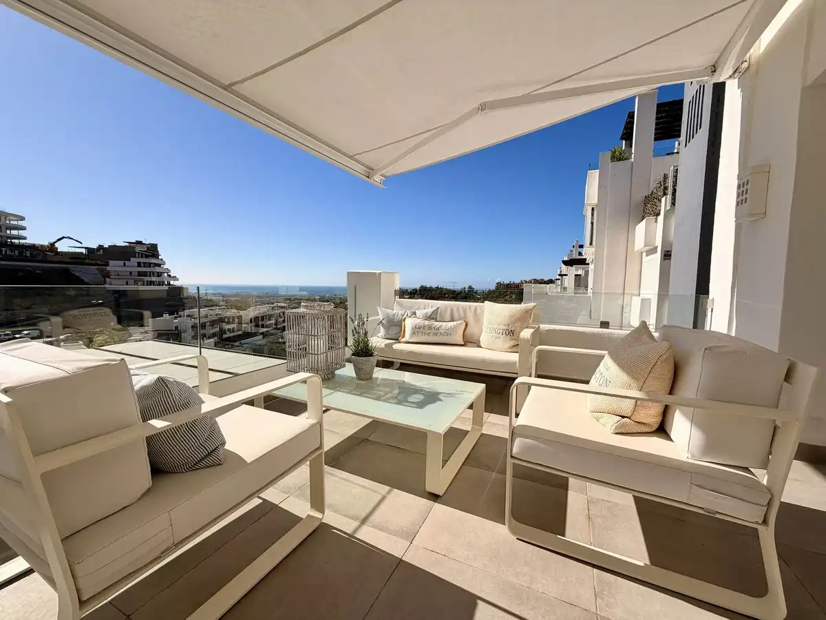 Terraza de Piso en venta en Benahavís con Aire acondicionado y Terraza