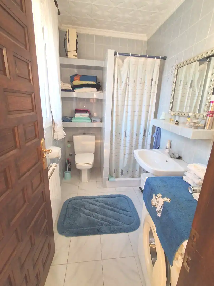 Baño de Casa o chalet en venta en Mont-roig del Camp con Aire acondicionado, Calefacción y Jardín privado
