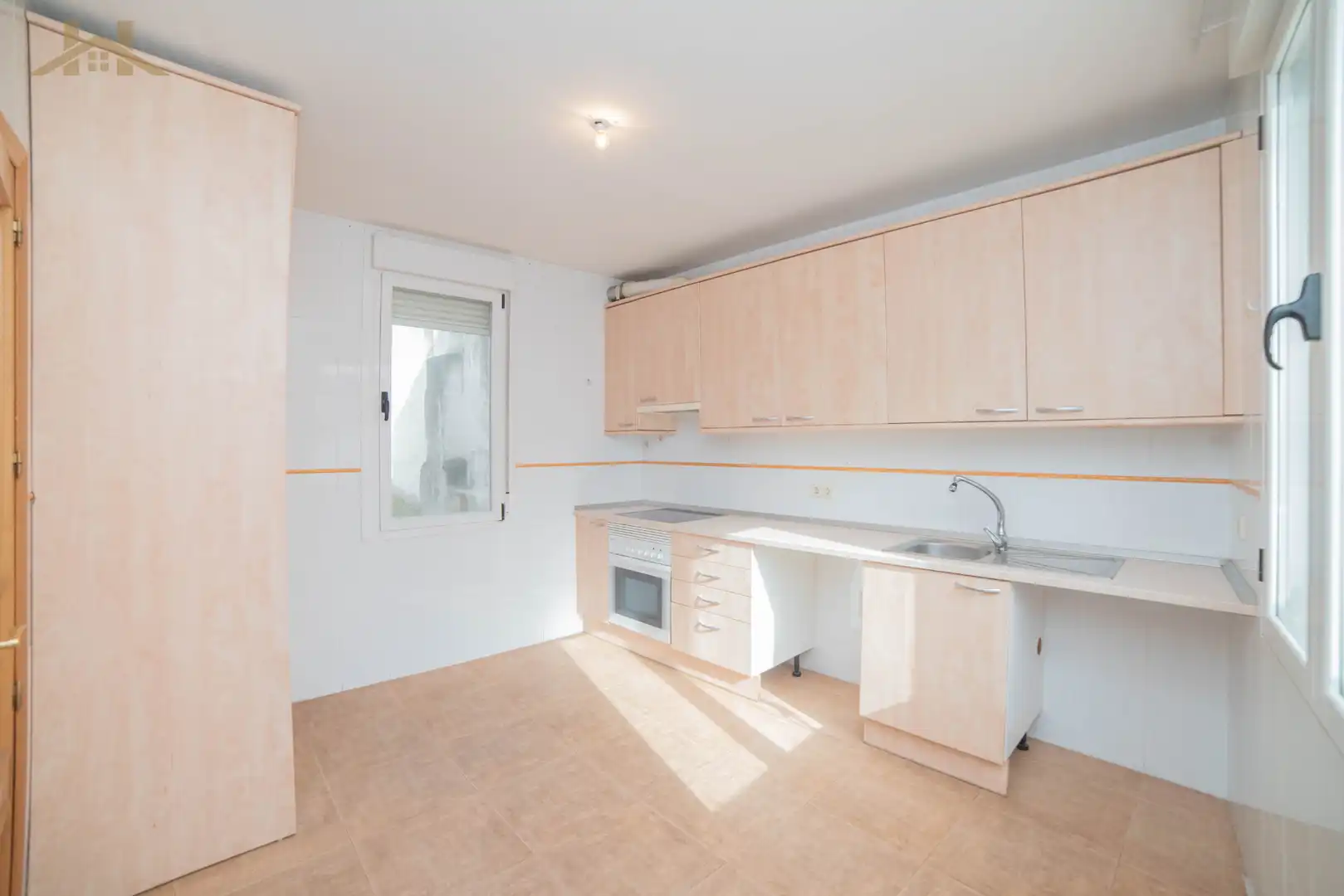 Cocina de Dúplex en venta en San Martín de Valdeiglesias con Aire acondicionado, Calefacción y Terraza