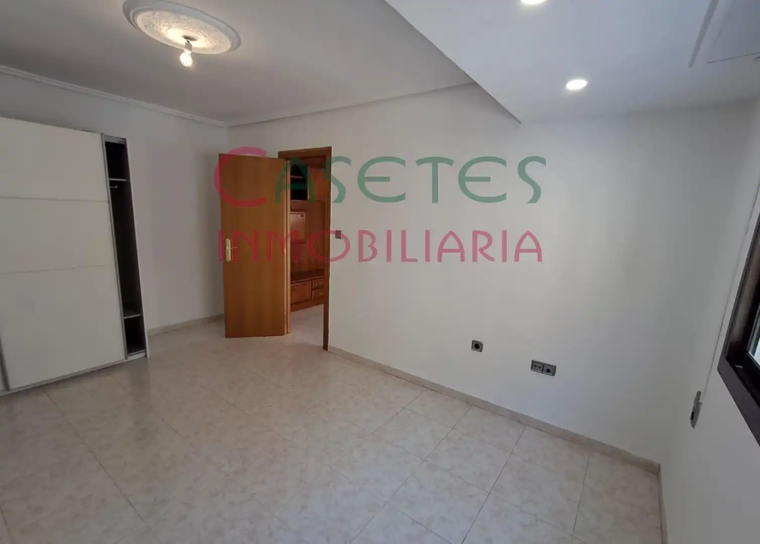 Flat with terrace for sale in Calle San Antonio, imagen 21