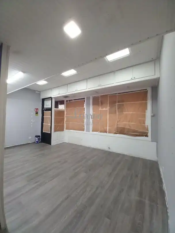 Local comercial de lloguer a Amorebieta-Etxano, imagen 2