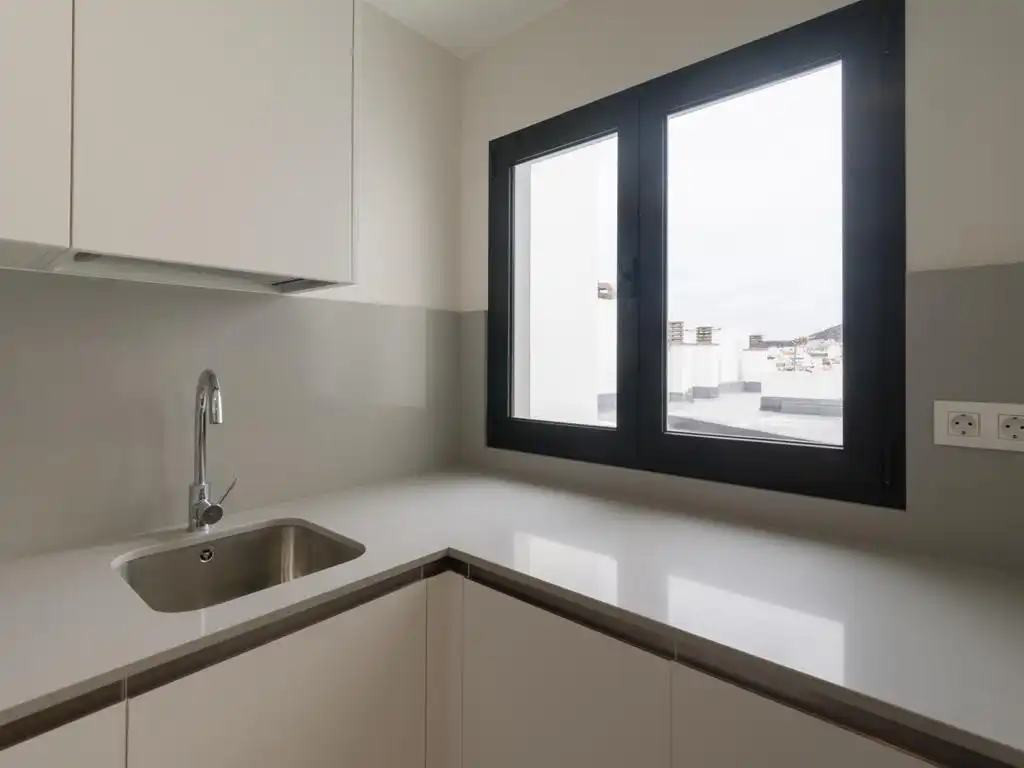 Küche von Maisonette zum Verkauf in Las Palmas de Gran Canaria mit Abstellraum, Möbliert und Ofen