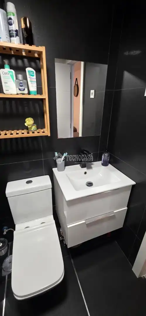 Baño de Piso en venta en Coslada con Aire acondicionado, Calefacción y Terraza