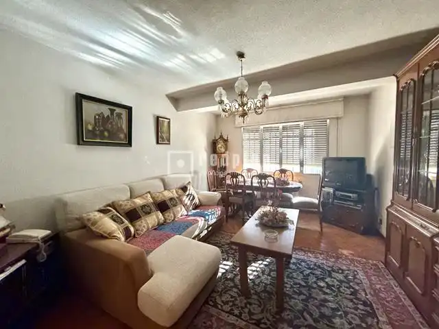 Sala de estar de Piso en venta en Madrid con Jardín privado, Parquet y Piscina