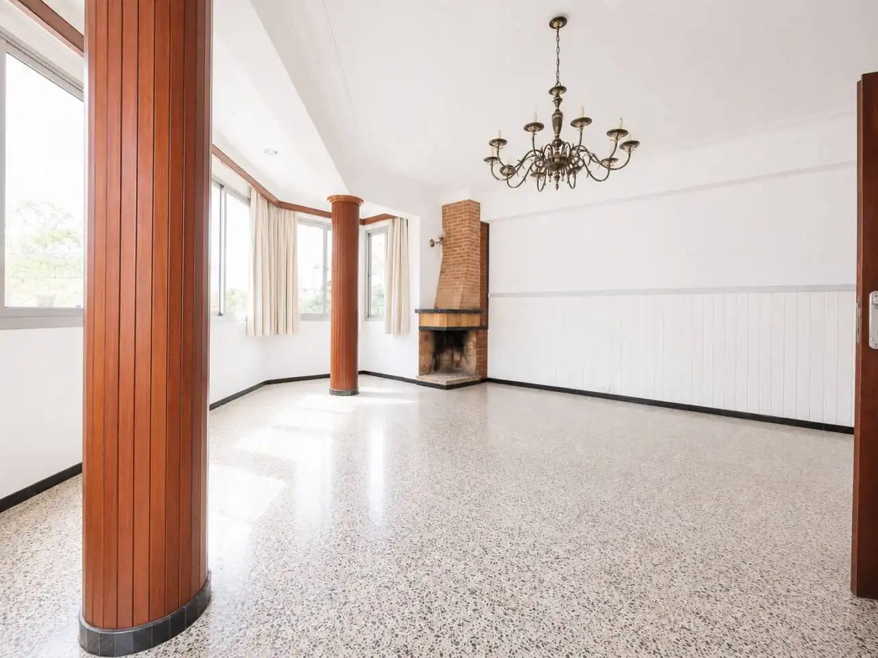 Comedor de Piso en venta en Inca con Balcón