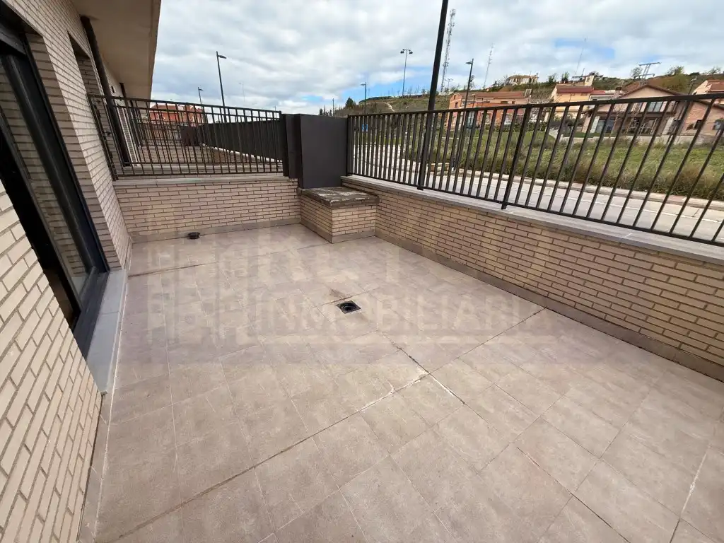 Local comercial en venta en Villamediana de Iregua, imagen 2