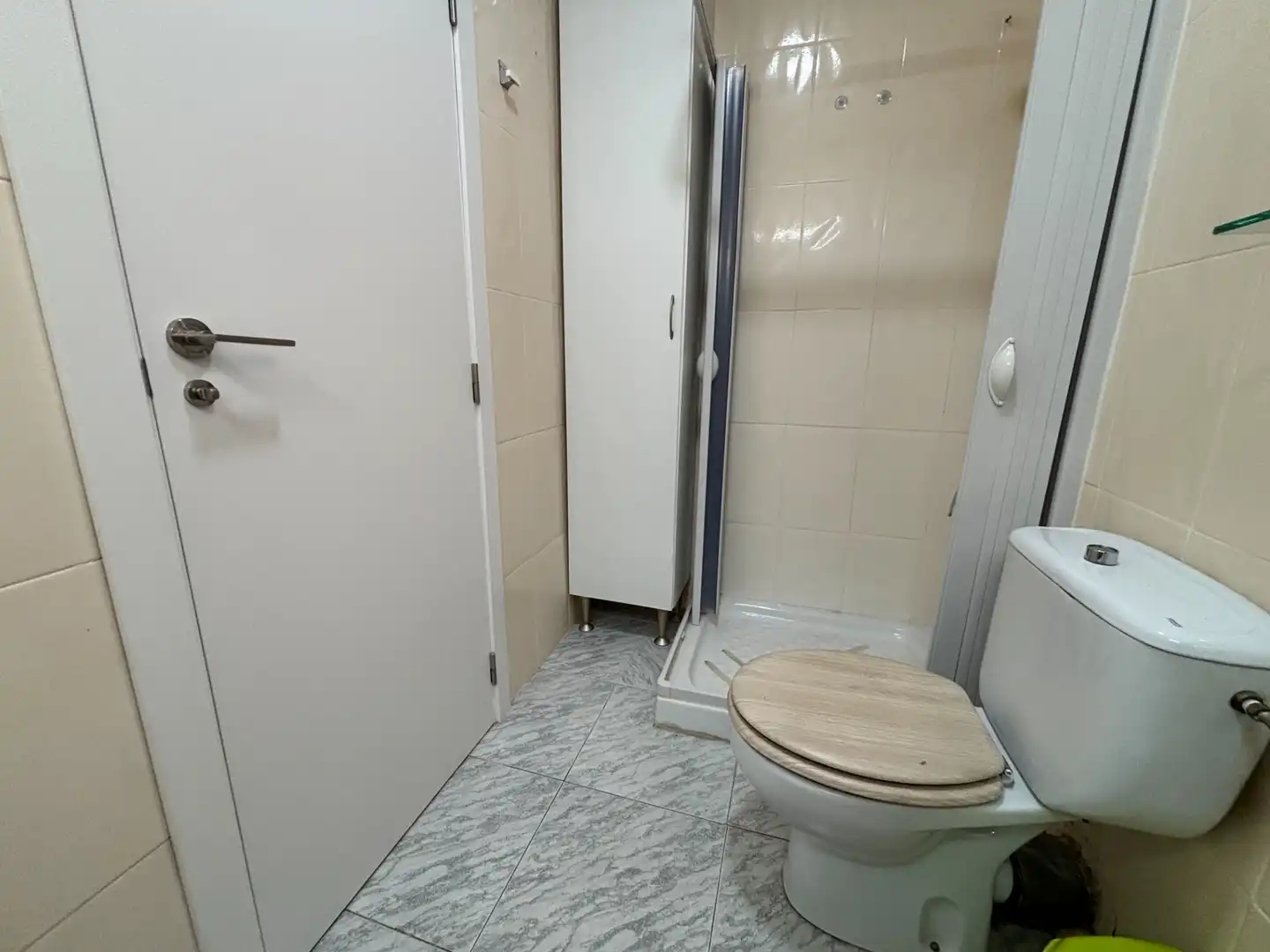 Badezimmer von Wohnung zum Verkauf in Castellón de la Plana / Castelló de la Plana mit Abstellraum, Möbliert und Ofen