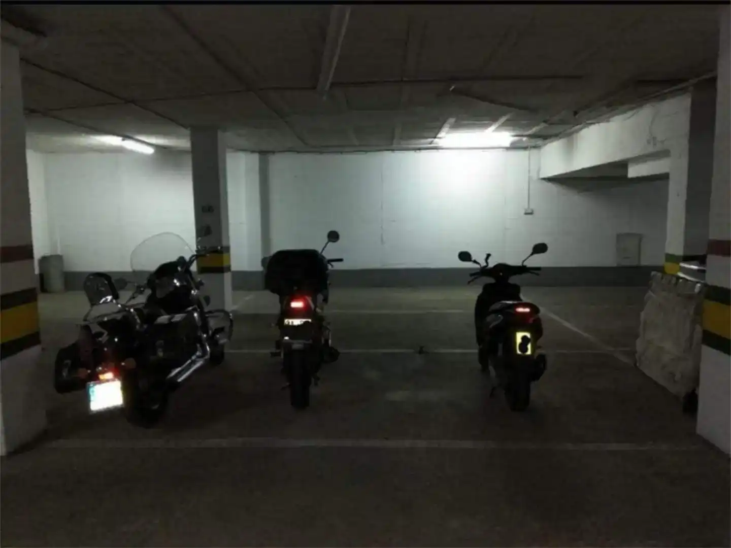 Parkplatz von Garage zur Miete in Crevillet - Pinar Alto