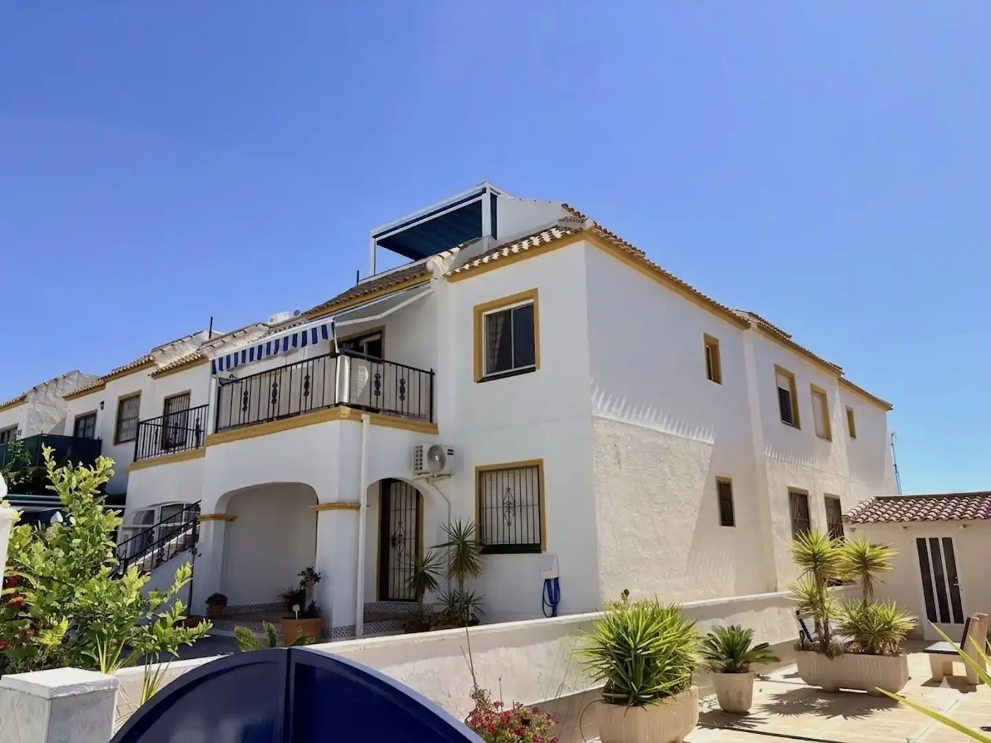 Penthouse with terrace for sale in Orihuela Costa