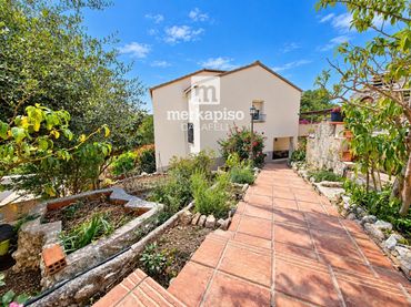 Chalet en venta en Tomas Breton