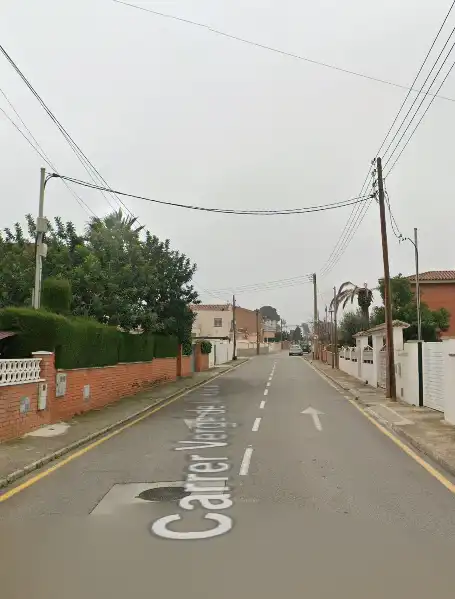 Villa zum Verkauf in Carrer Verge de la Roca
