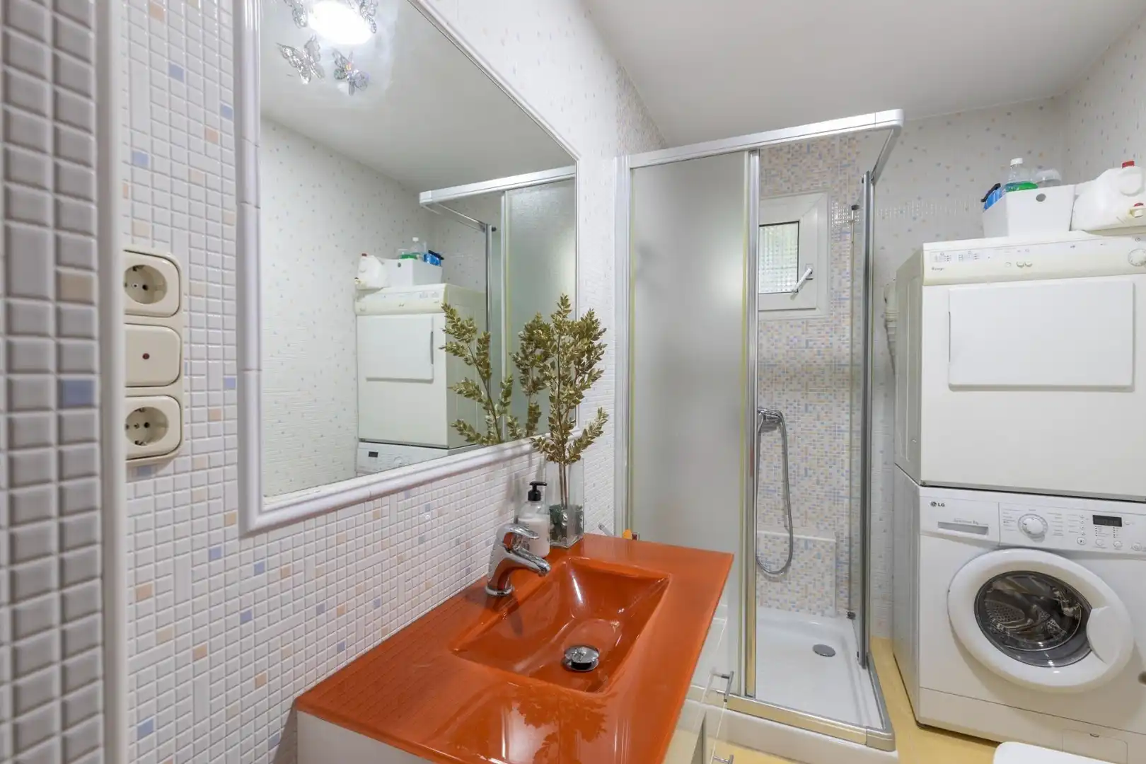 Casa o chalet en venta en Calle Calle Borgoña, Villa de Otura