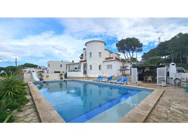Maison avec piscine à vendre à Port - La Cota - Puig Sec