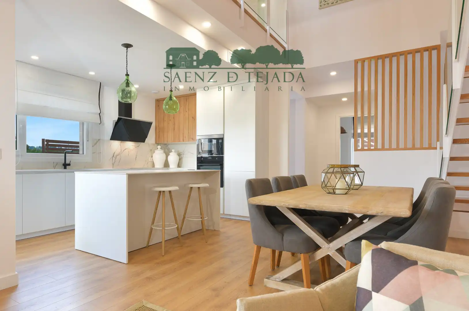 Cocina de Casa o chalet de alquiler en Dos Hermanas con Aire acondicionado, Calefacción y Jardín privado