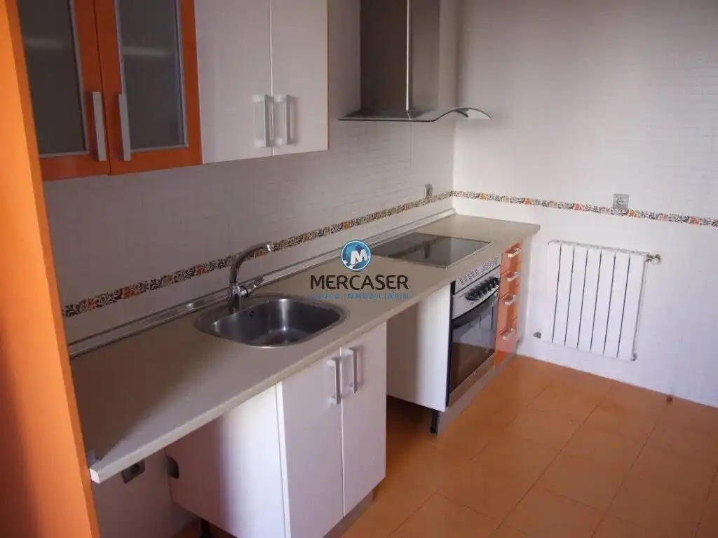 Kitchen of Flat for sale in Velilla de San Antonio