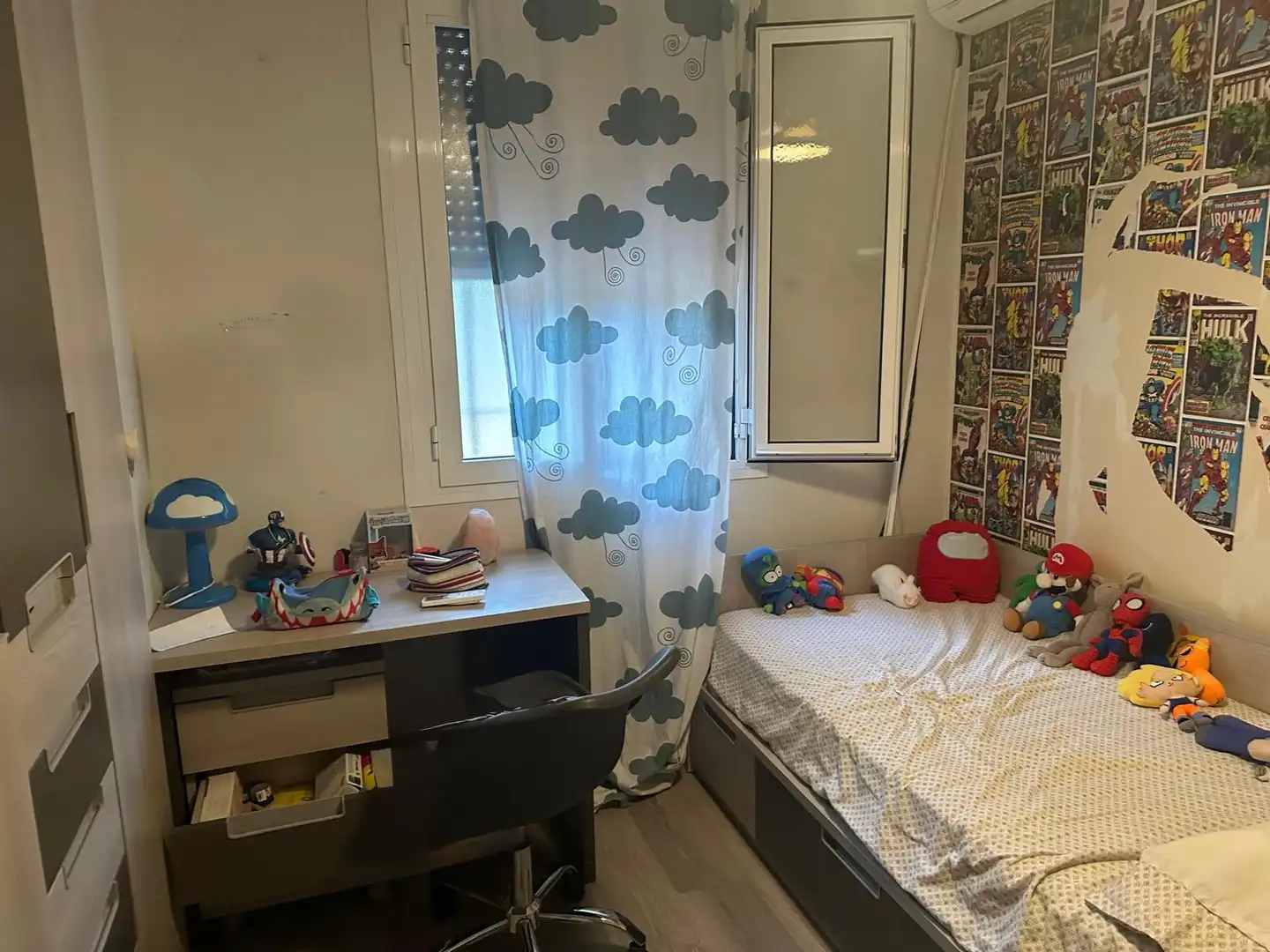 Habitación de Piso en venta en Sevilla con Aire acondicionado, Jardín privado y Terraza