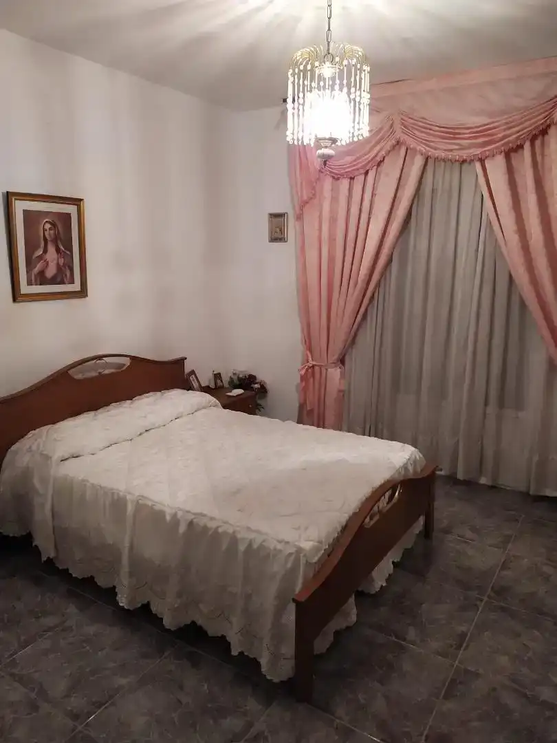 Dormitori de Casa o xalet en venda en Fuensanta de Martos amb Balcó