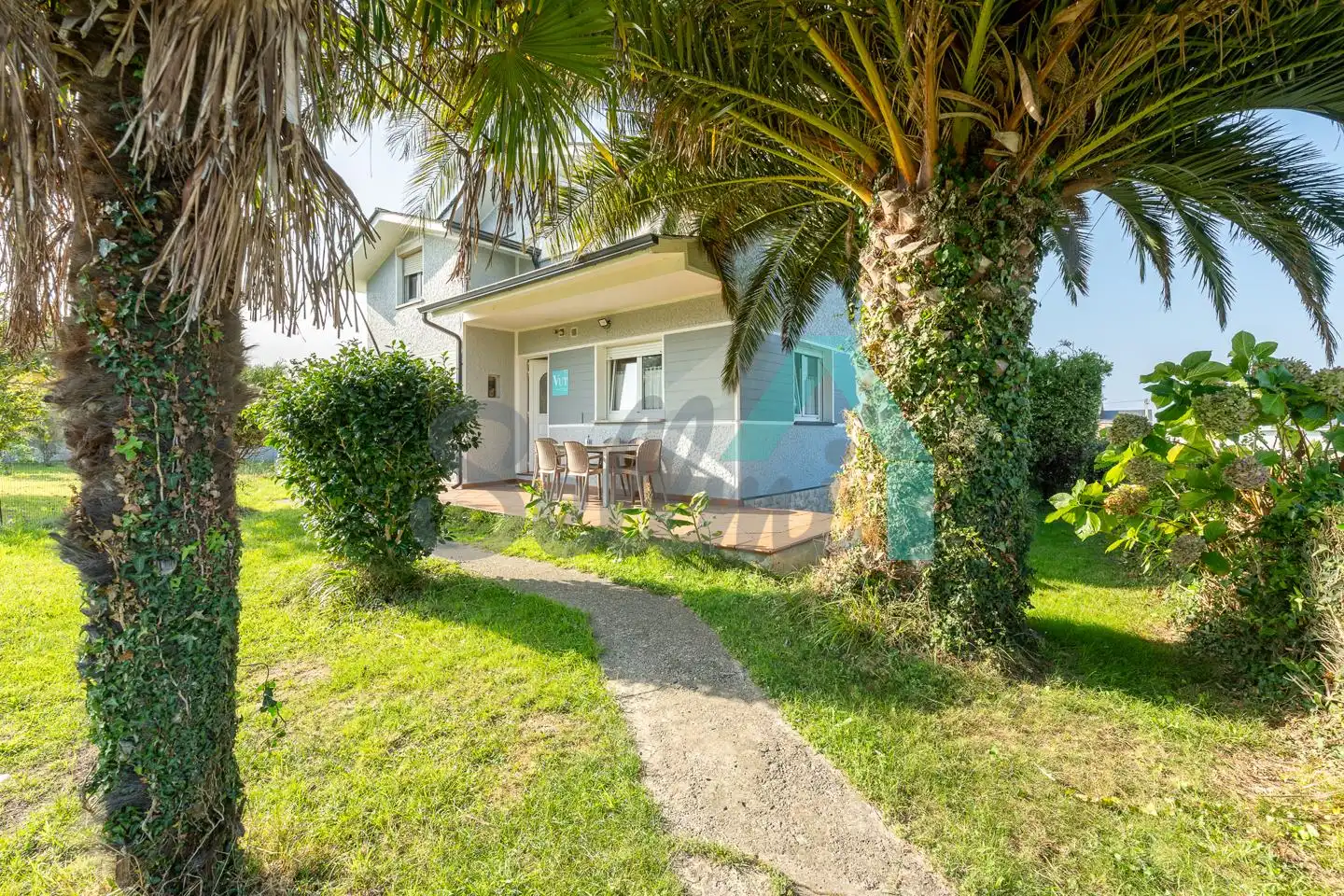 Jardín de Casa o chalet de alquiler en Valdés - Luarca con Jardín privado, Terraza y Amueblado