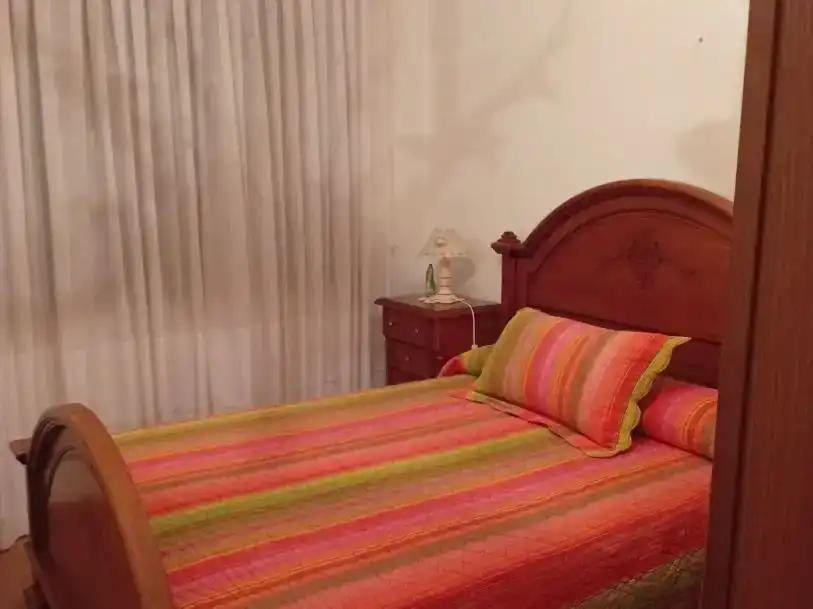 Dormitori de Pis en venda en Aldeadávila de la Ribera amb Moblat i Balcó