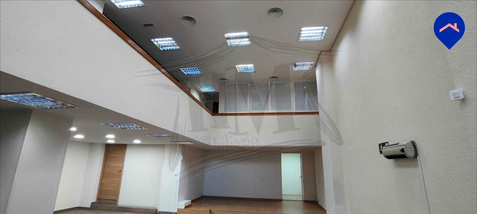 Premises for sale in  Madrid Capital  with Air Conditioner, Heating and Parquet flooring