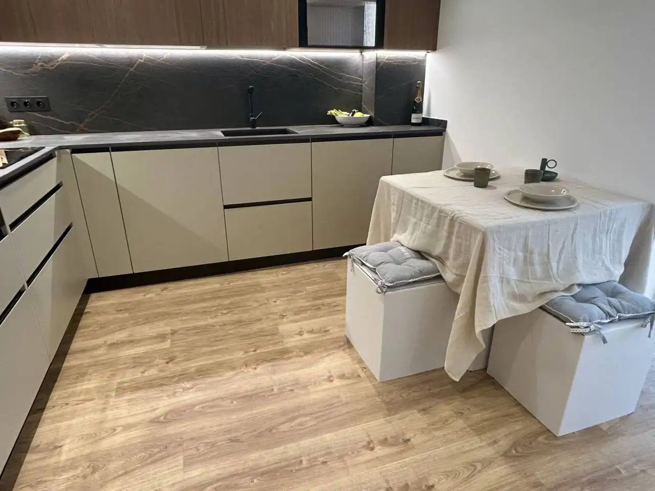Küche von Wohnung zum Verkauf in Donostia - San Sebastián  mit Heizung und Terrasse