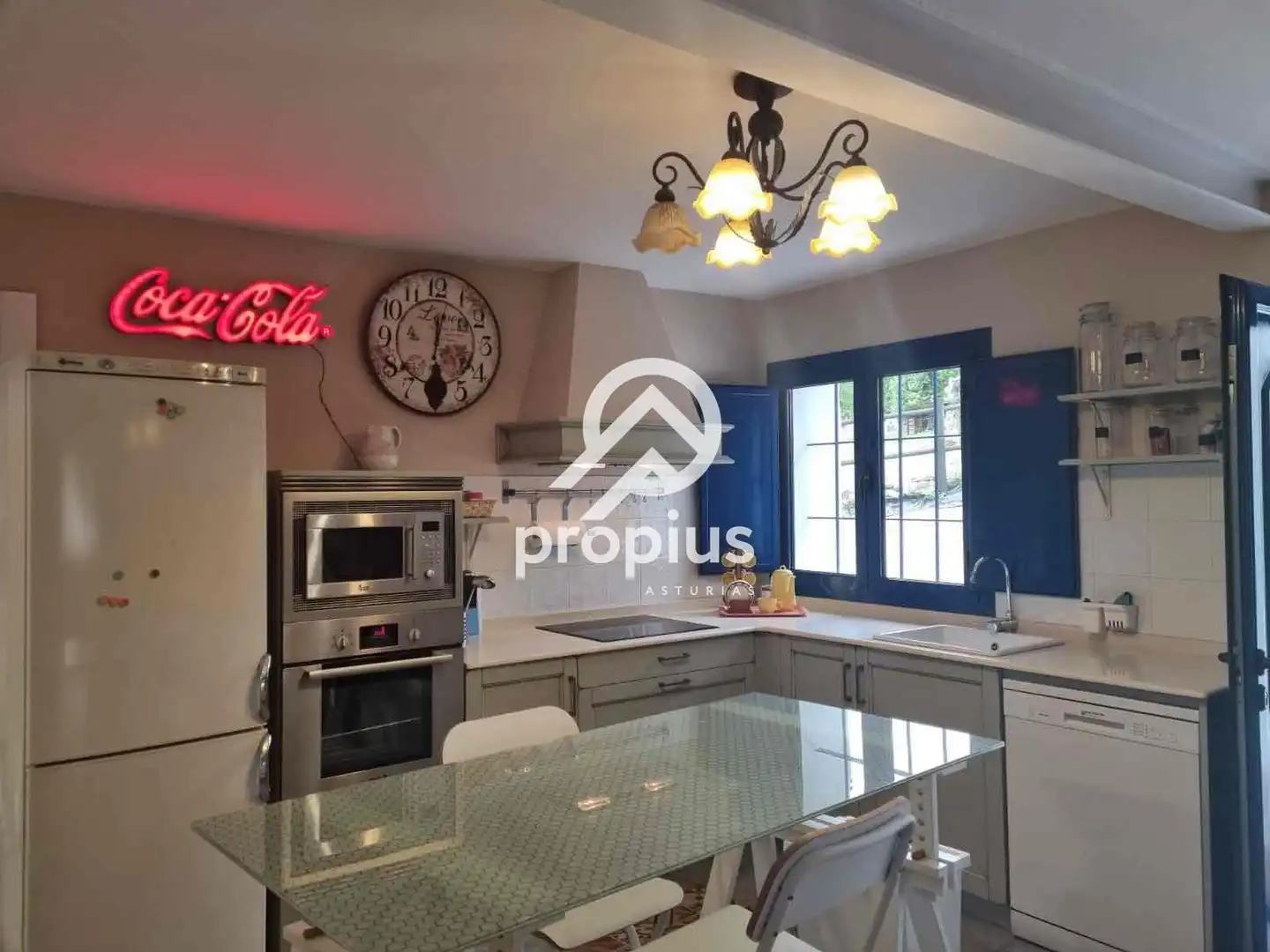 Cocina de Casa o chalet en venta en Ribadesella con Calefacción, Jardín privado y Terraza