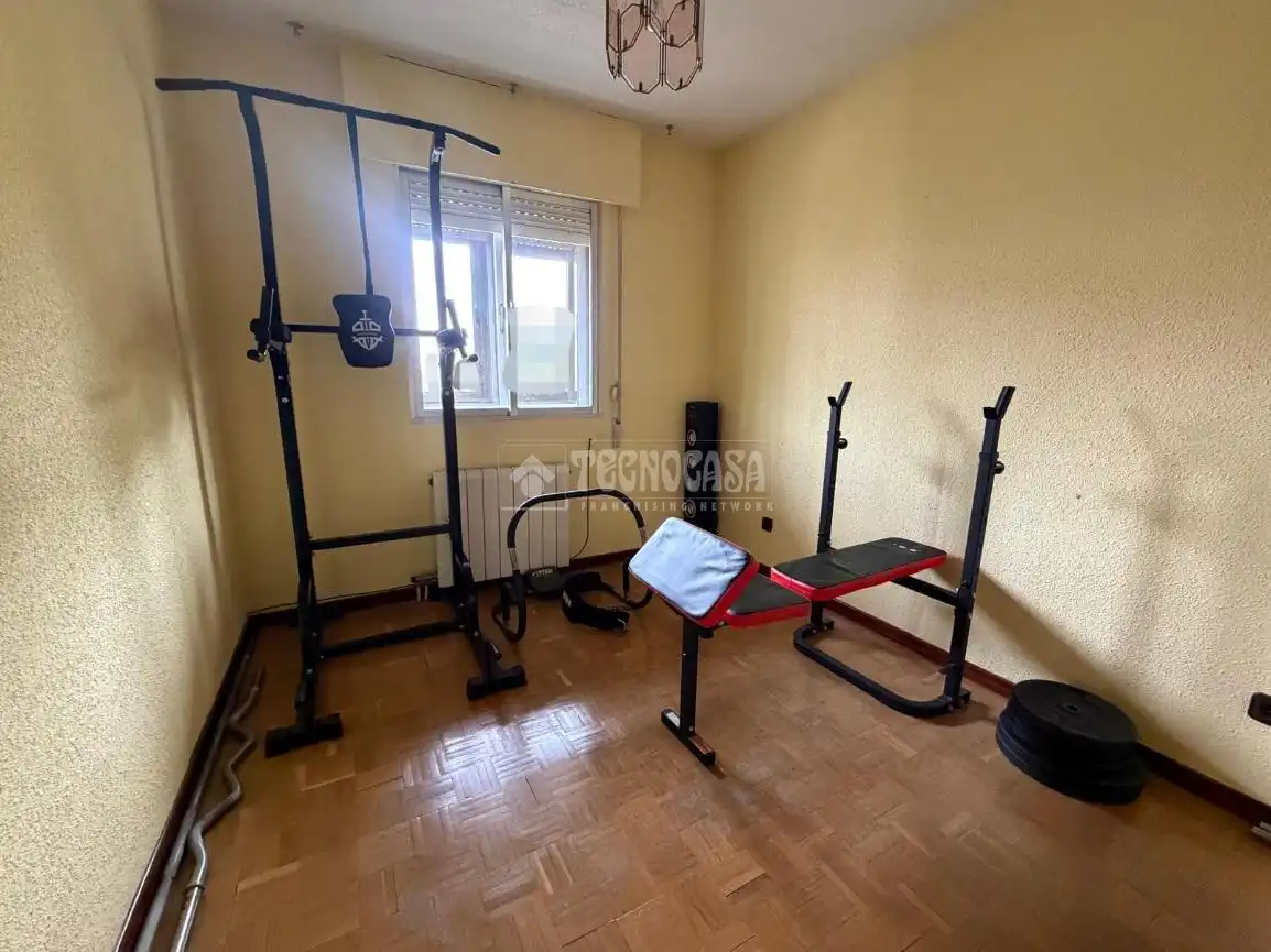 Piso en venta en Torrejón de Ardoz con Terraza y Piscina comunitaria